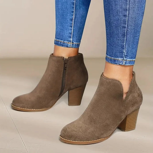 Alexe - Comfortable Leather Ankle Boots